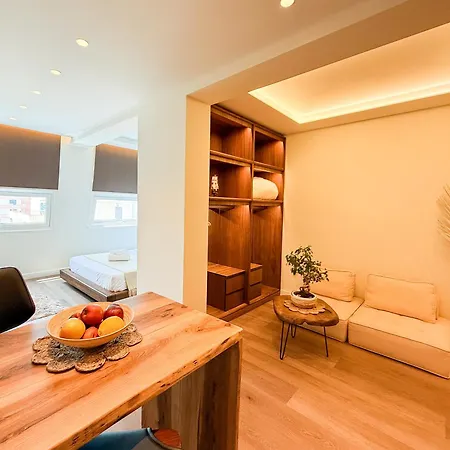 בית אירוח The Elegance *